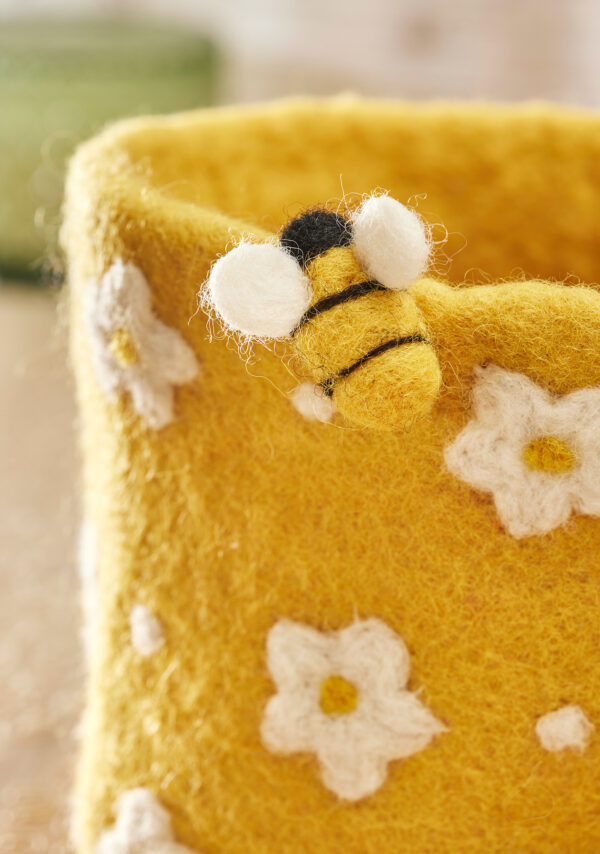 wool felt yellow daisy and bee planter wildwood cornwall